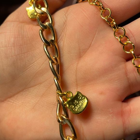 💖HELLO KITTY CUSTOM MADE GOLD NECKLACE💖 - Picture 6 of 10
